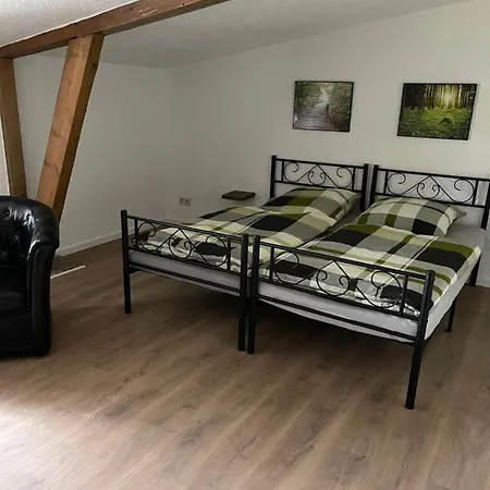 Neu Renoviert: 11 Mit Grosser Wohnkueche, Mitten In Der Apartmán Neu Gaarz