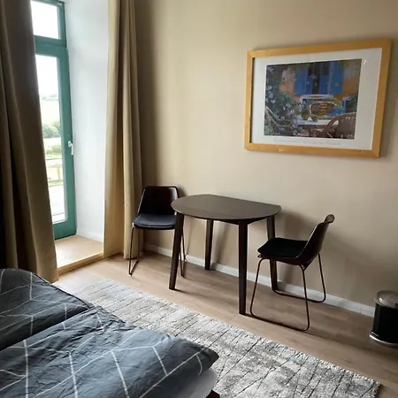 Neu Renoviert: 11 Mit Grosser Wohnkueche, Mitten In Der Apartmán